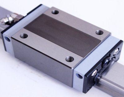 线性滑轨 BG系列 低组装型